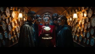 White Rose Manor — choice before private audience viewed through scifi-fantasy.